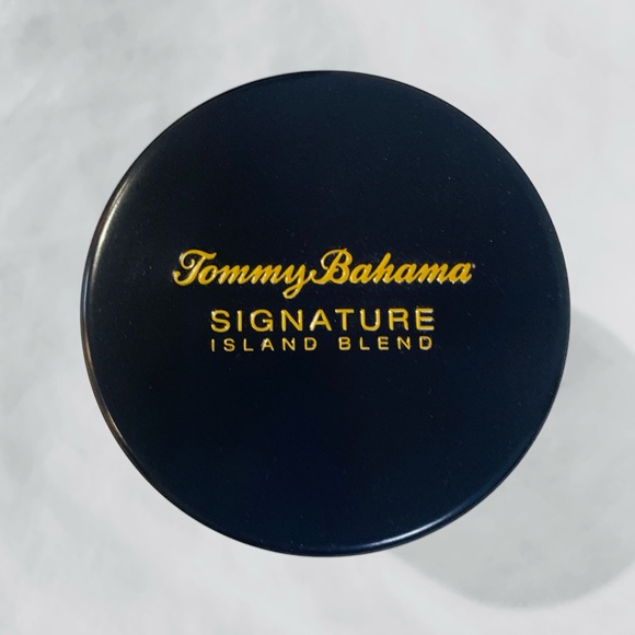 NWT Tommy Bahama - Island Life Candle - Picture 3 of 6